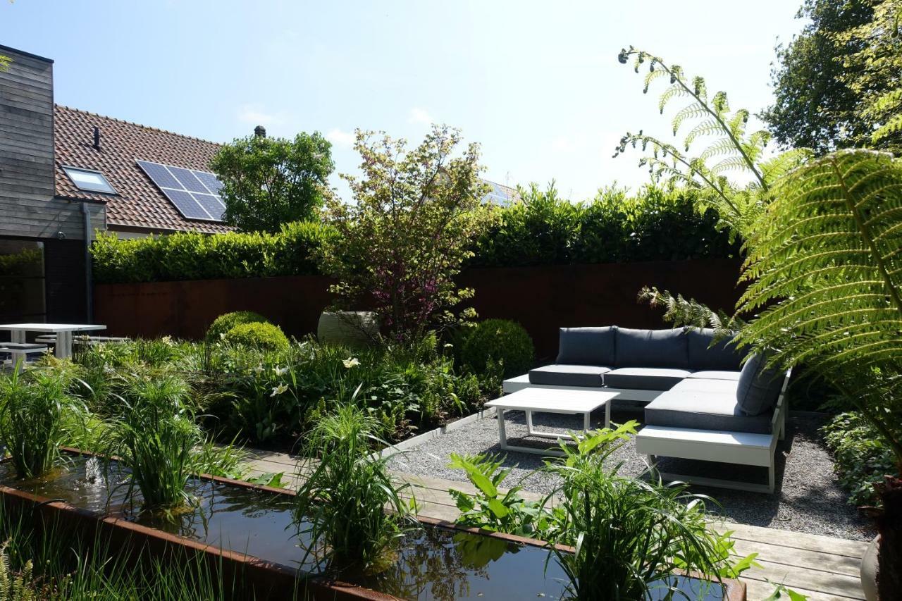 Bed And Garden Holiday home *